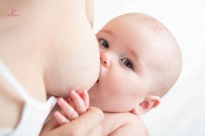 breastfeeding baby for the first 3 years 