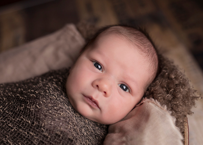 Stop a baby from crying Divert the baby’s attention